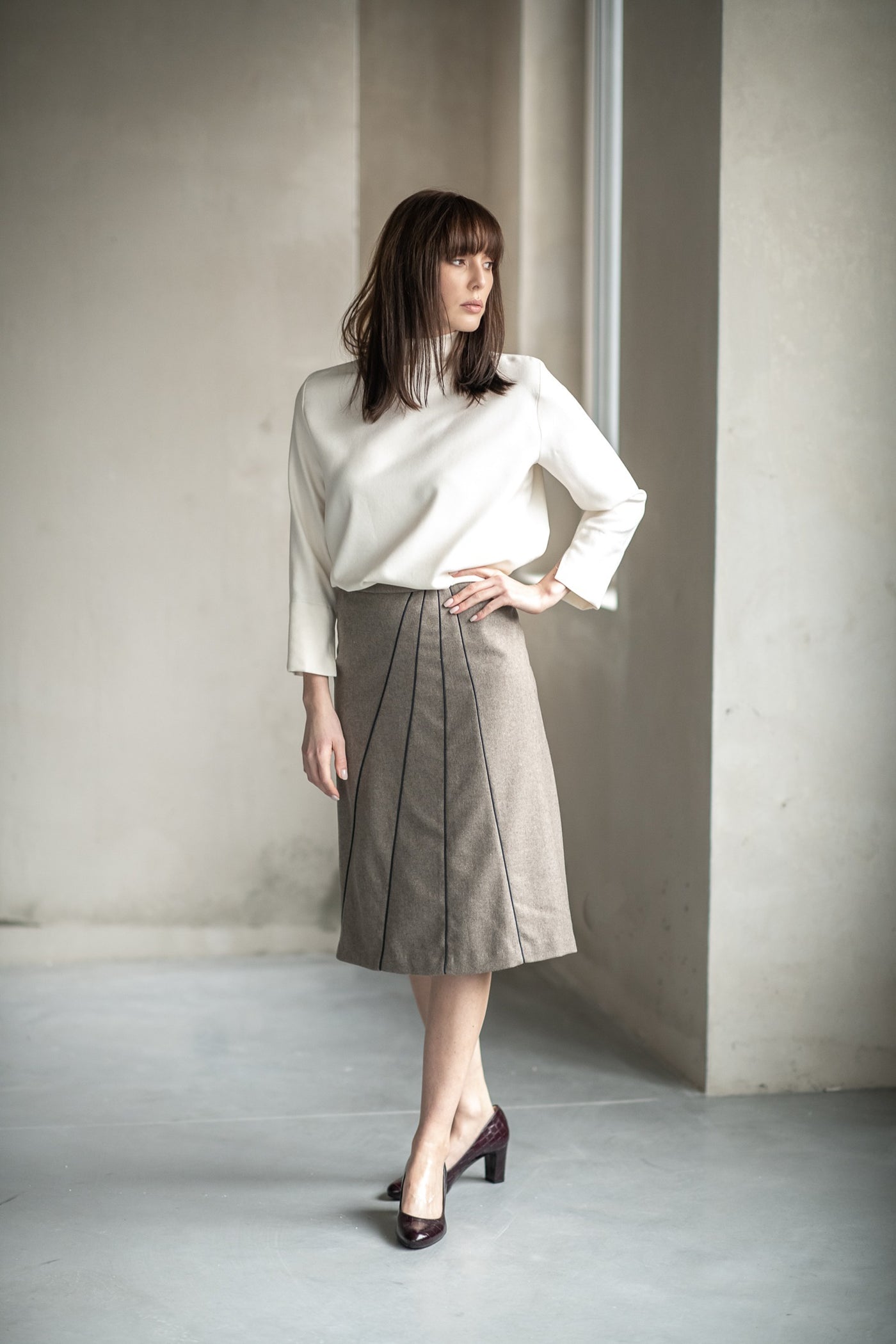 Greige Woolen Pencil Skirt